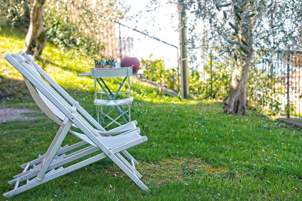 Ca De L'Angelon -- Vittoria House Villa Brenzone sul Garda Exterior photo