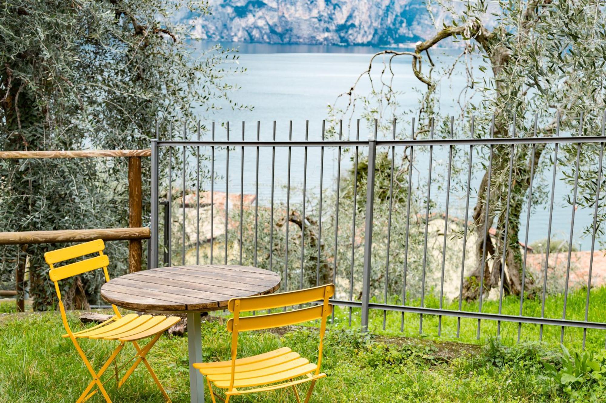 Ca De L'Angelon -- Vittoria House Villa Brenzone sul Garda Exterior photo